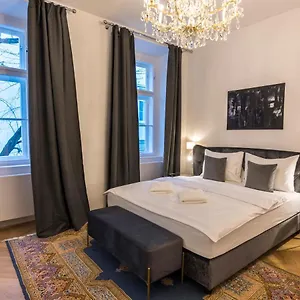 navštívit hotel
