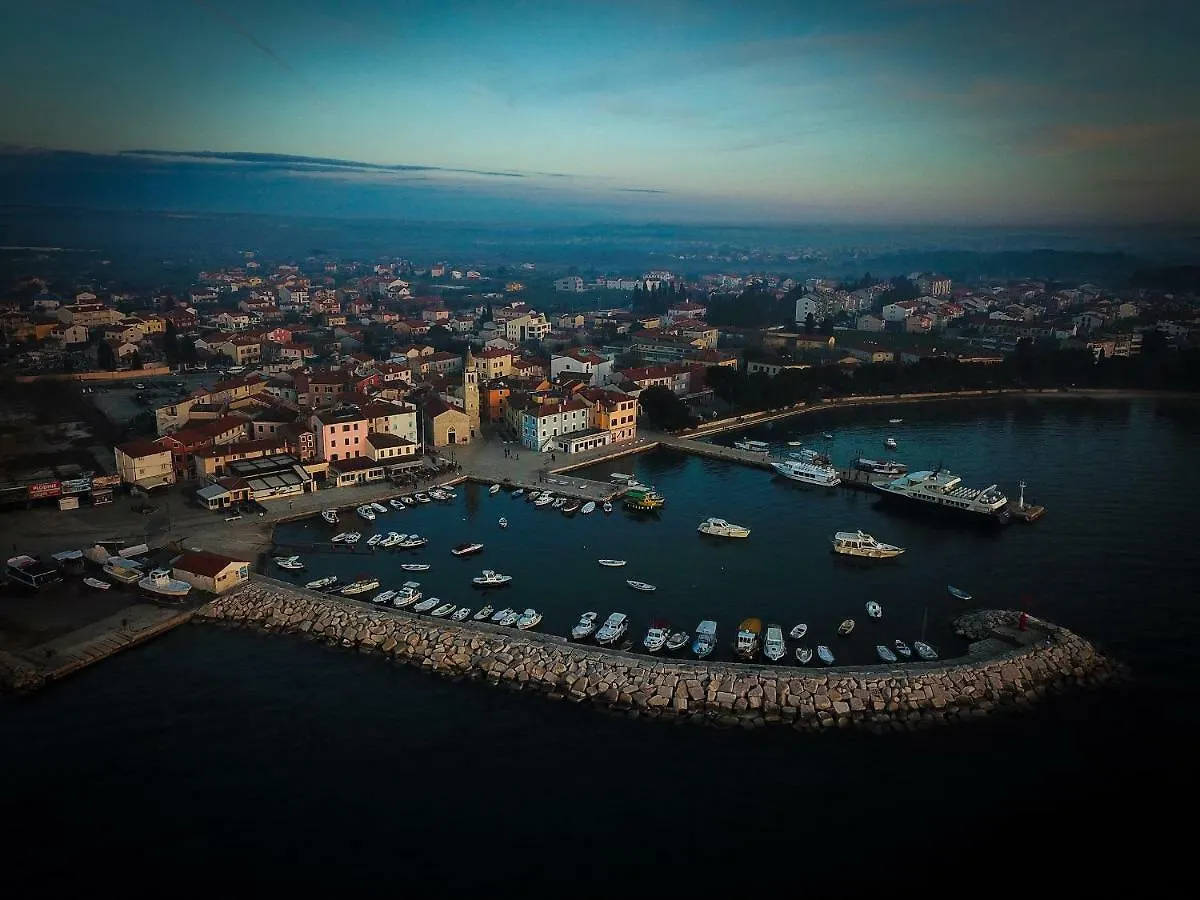 Adriatic Apartments Fažana